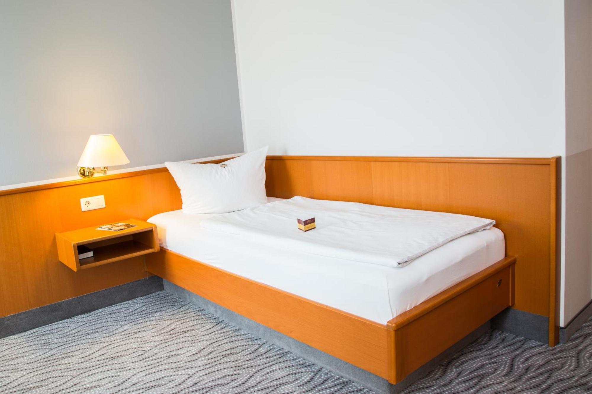 Hotel Kaiserhof Radeberg Zimmer foto