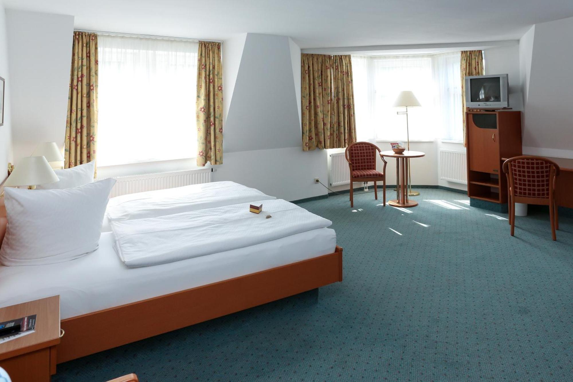 Hotel Kaiserhof Radeberg Zimmer foto
