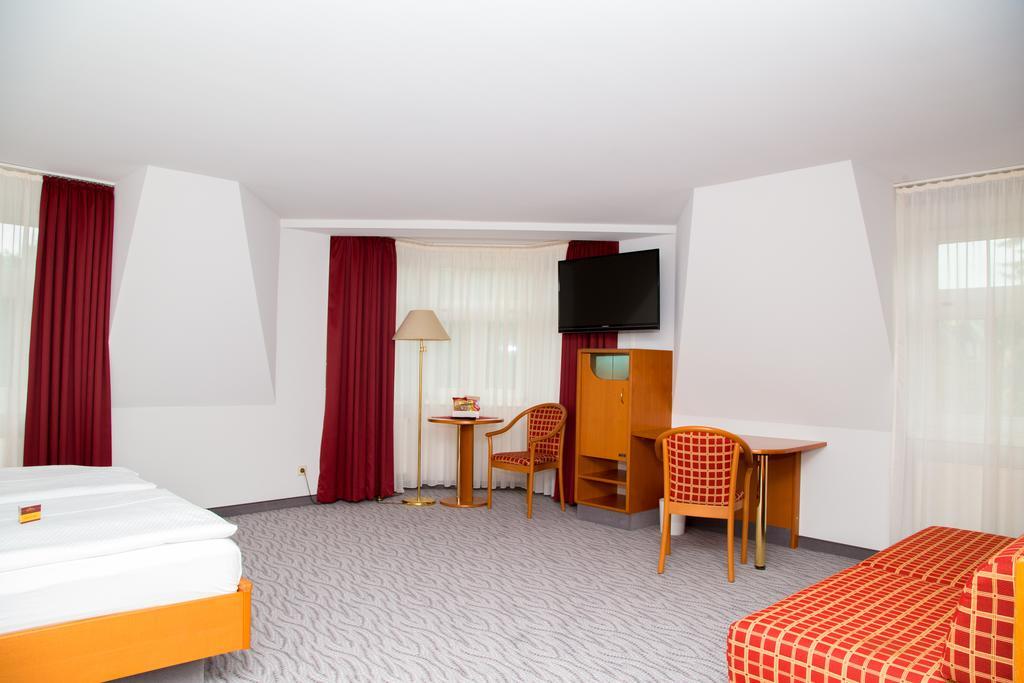 Hotel Kaiserhof Radeberg Zimmer foto